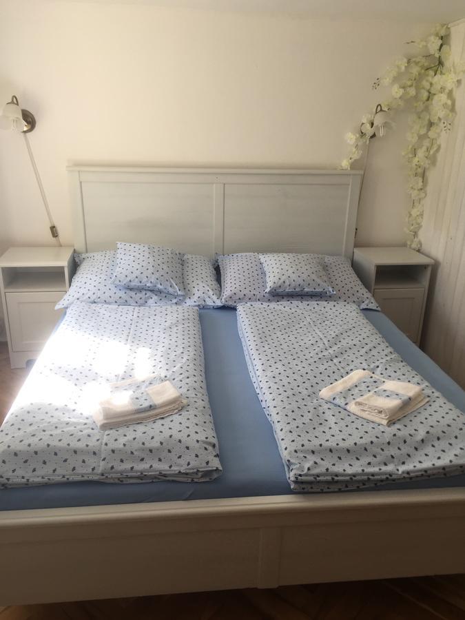 Roubenka Doubravice Villa Hruba Skala Luaran gambar