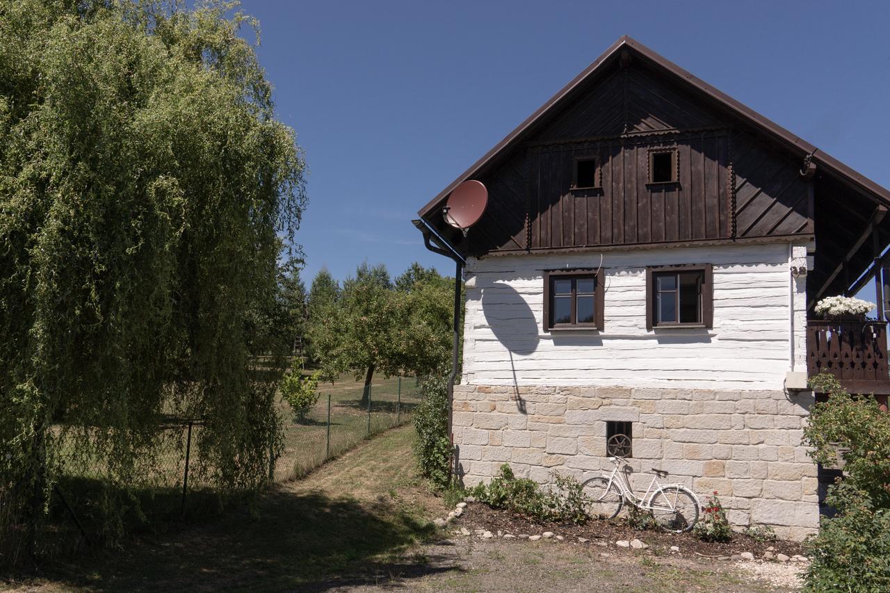 Roubenka Doubravice Villa Hruba Skala Luaran gambar